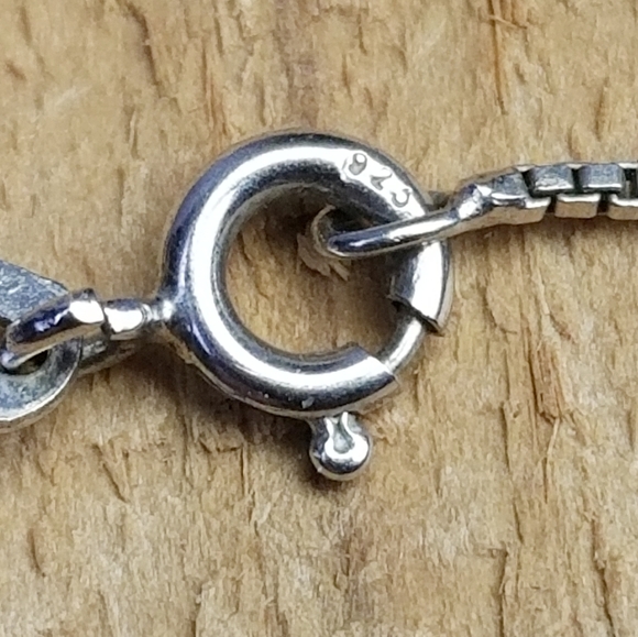 Sterling Silver Freeform Heart Pendant Necklace - Picture 10 of 11